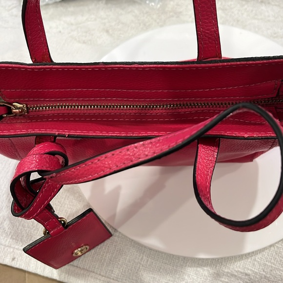 GUCCI MADE IN ITALY PINK CROSSBODY/SHOULDER PURSE BRAND NEW DETACHABLE STRAP - Picture 7 of 7